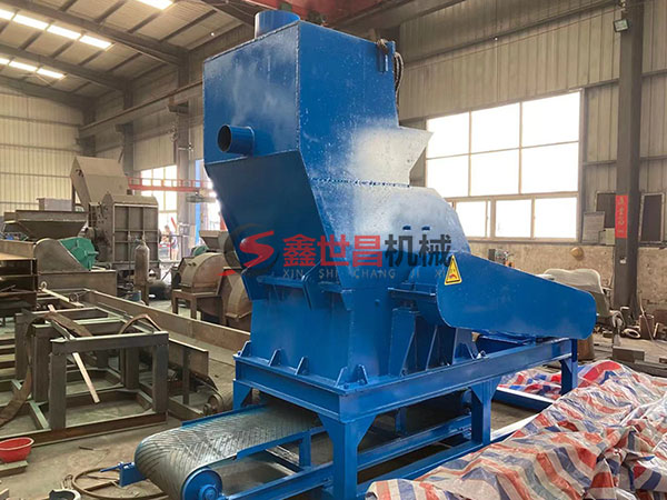 汽車(chē)廢舊輪胎粉碎機(jī)