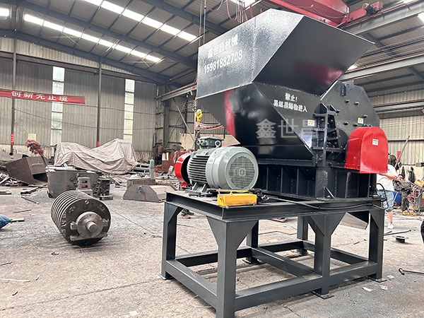 1000型破碎機(jī)